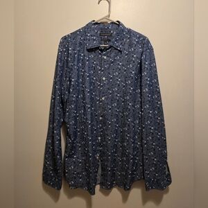 Banana Republic Blue Casual Button Down Shirt